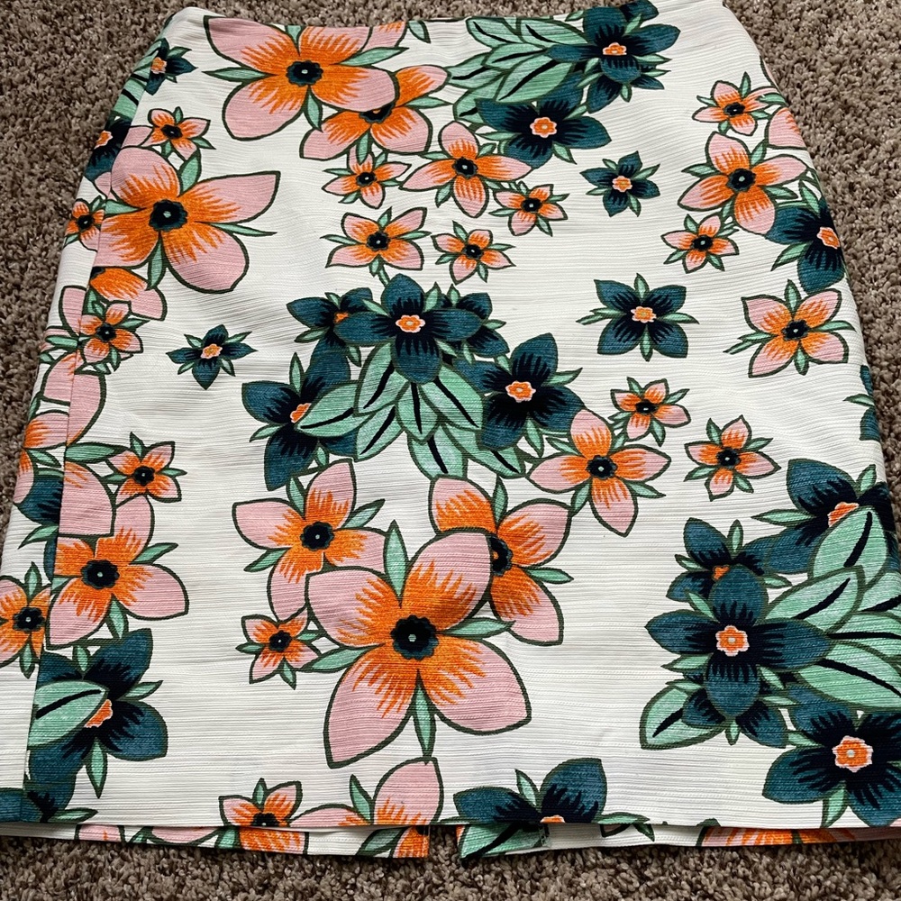 Ann Taylor Floral Pencil Skirt-Size 8